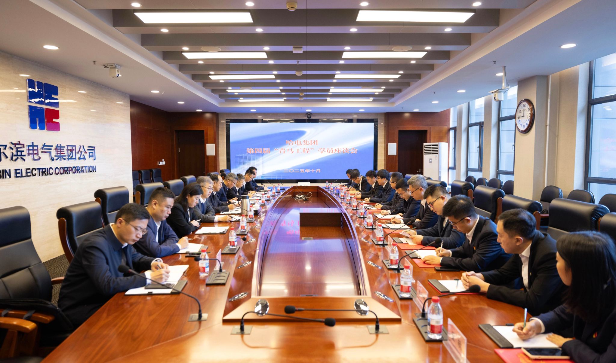 73B8DA32563F94DEADEA92E86D4_34FEF37A_529FC